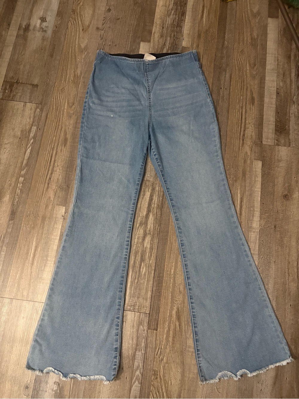 Knox Rose Light Blue Women's Flared Jeans
